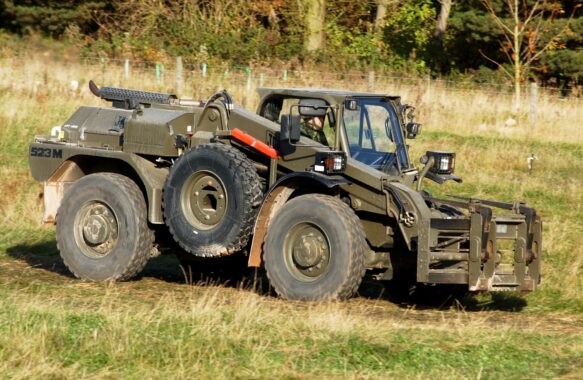 JCB P111 in action